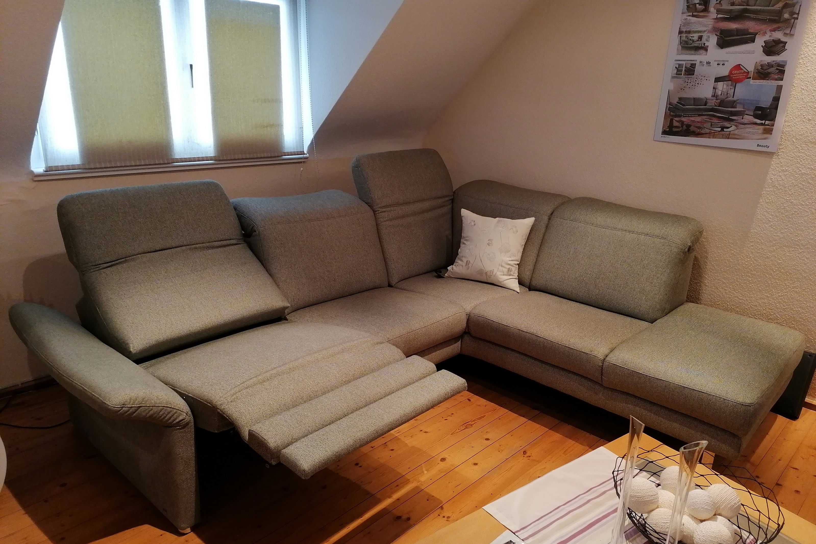 Ecksofa mit Relaxfunktion